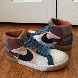 Nike Zoom Blazer Mid SB Mosaic Dark Wine Men’s 9